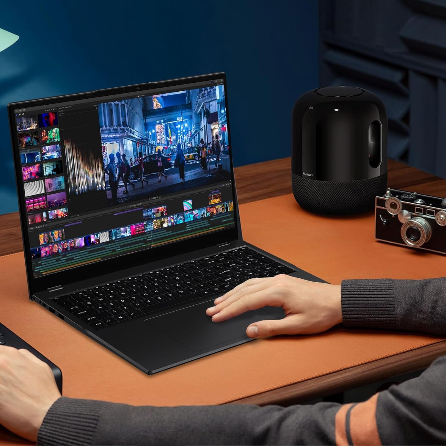 Jump into Productivity: 17.6” Laptop with 16GB RAM & Office 365! - Image 9