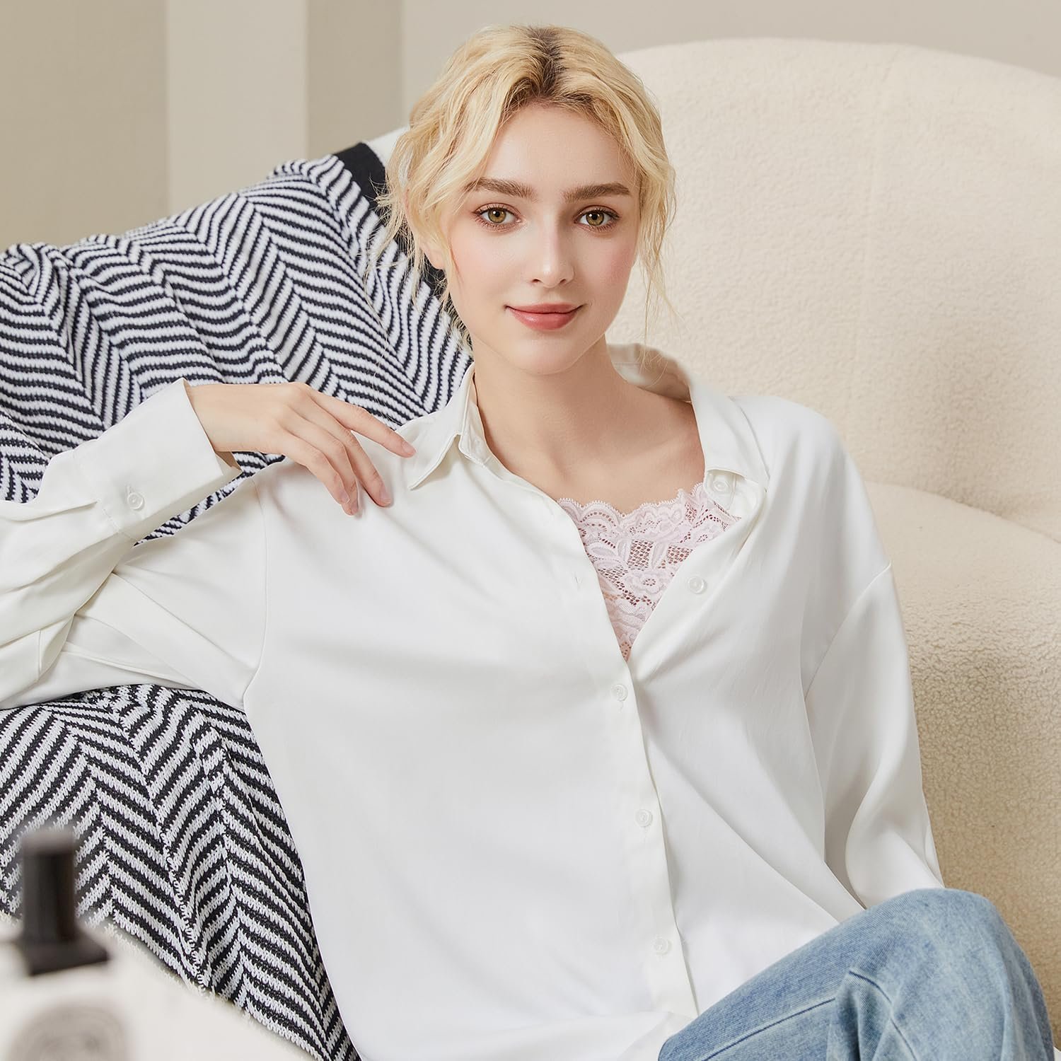 Chic Lady Lace Mock Camisole: Stylish Overlay & Modesty Panel! - Image 4