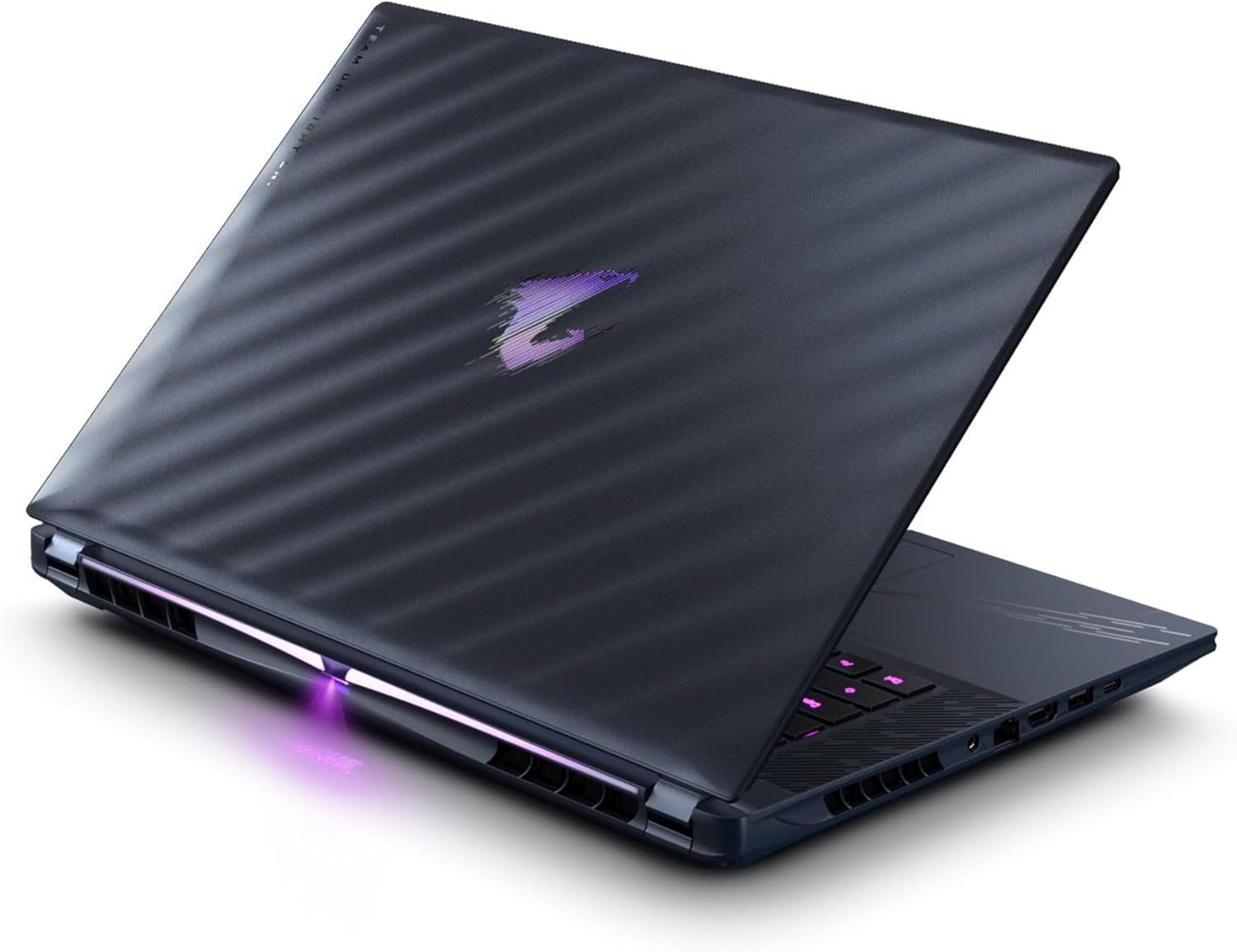 Unleash Gaming Power: GIGABYTE AORUS MASTER 16! - Image 12