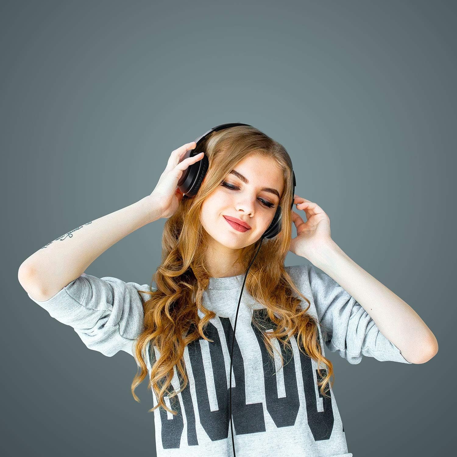 Experience Deep Sound: LORELEI X6 Stereo Bass Headphones! - Image 7