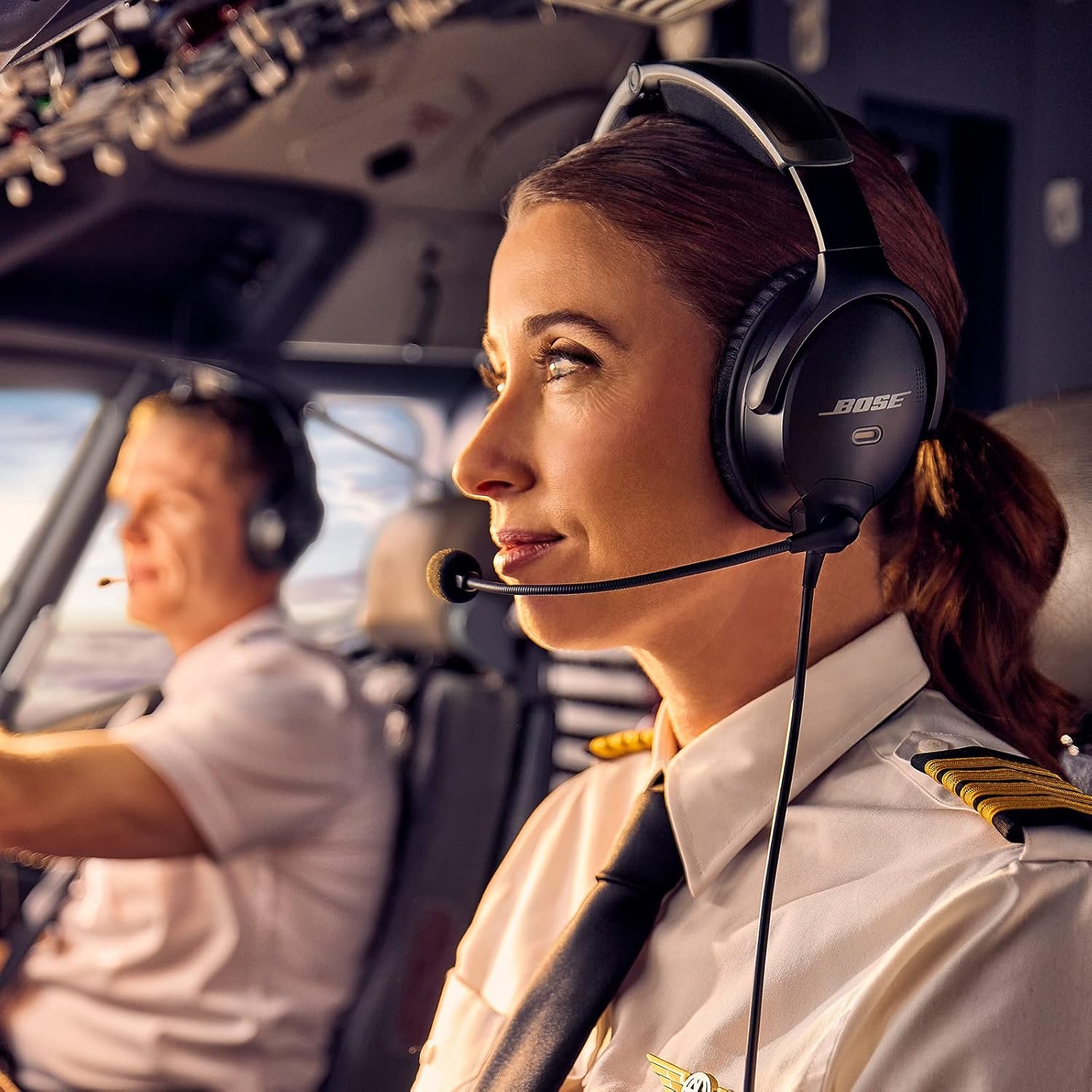 Bose A30 Aviation Headset: Lightweight, Bluetooth, & Noise Cancelling - Image 7