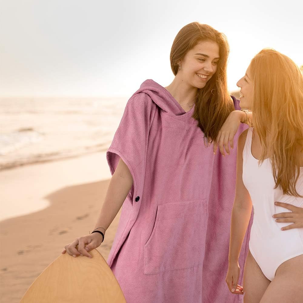 Stay Stylish & Dry: SUN CUBE Surf Poncho Changing Robe - Image 9