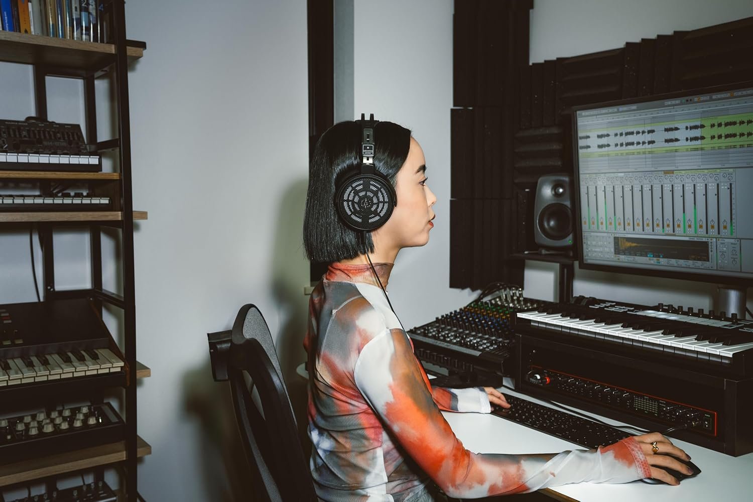 Discover Audio Technica ATH-R30X: Open-Back Headphones Unleashed! - Image 8