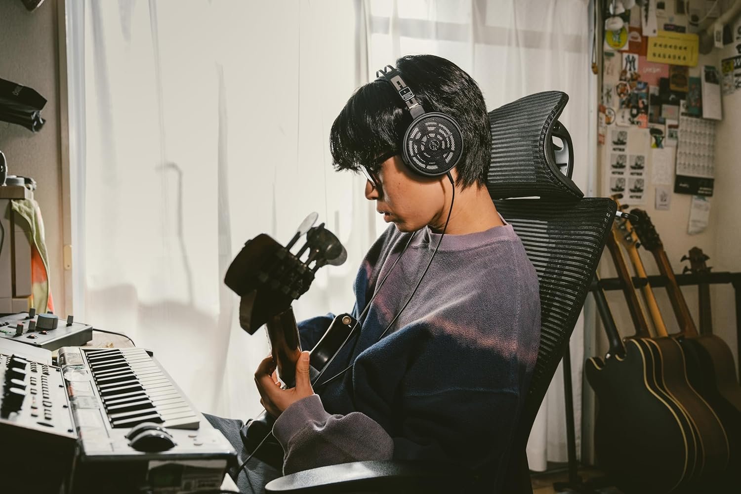 Discover Audio Technica ATH-R30X: Open-Back Headphones Unleashed! - Image 13