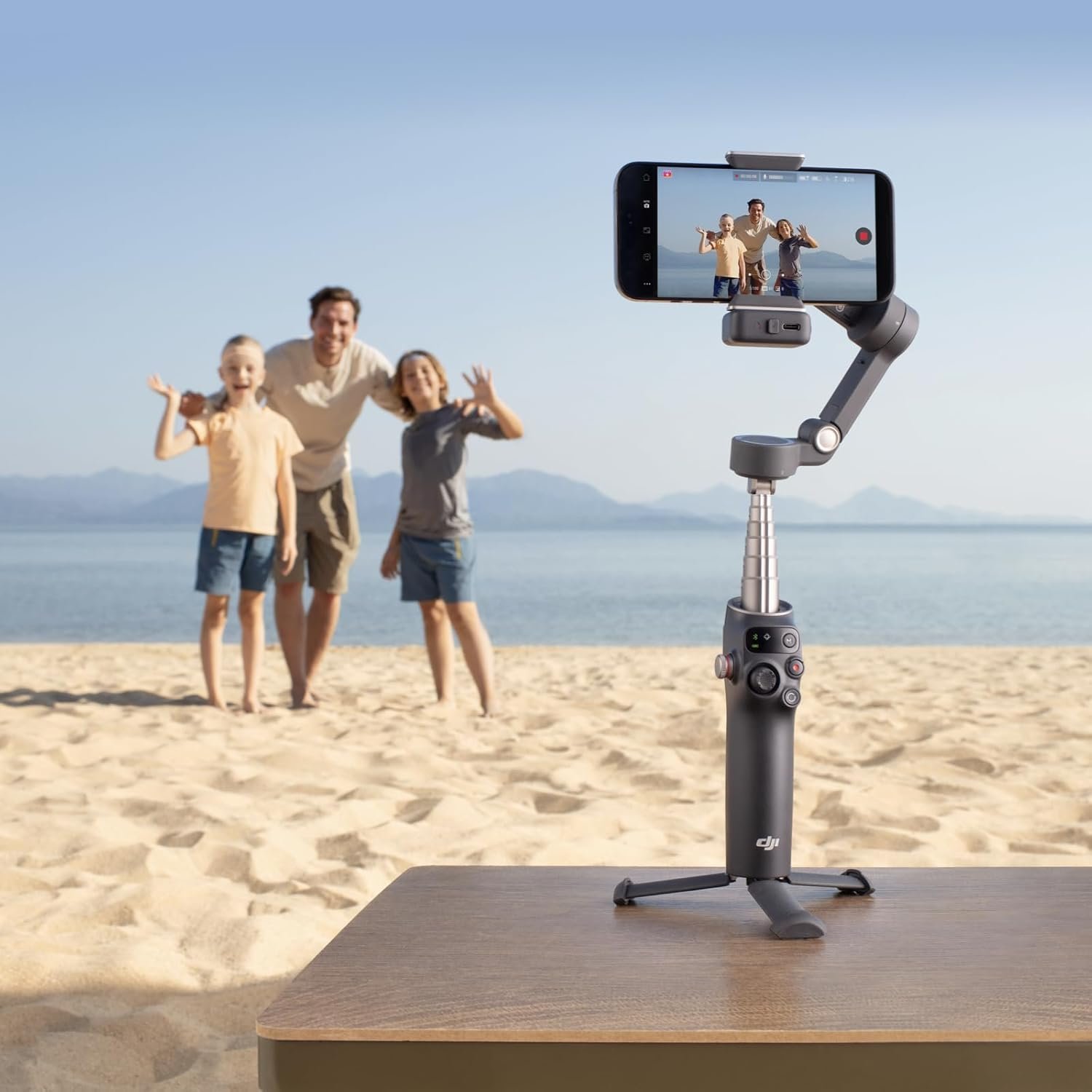 Capture Every Moment: DJI Osmo Mobile 7P Gimbal Stabilizer - Image 11