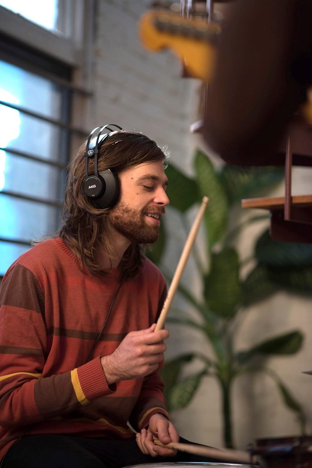 AKG Pro Audio K72: Premium Studio Headphones for Every Device! - Image 8