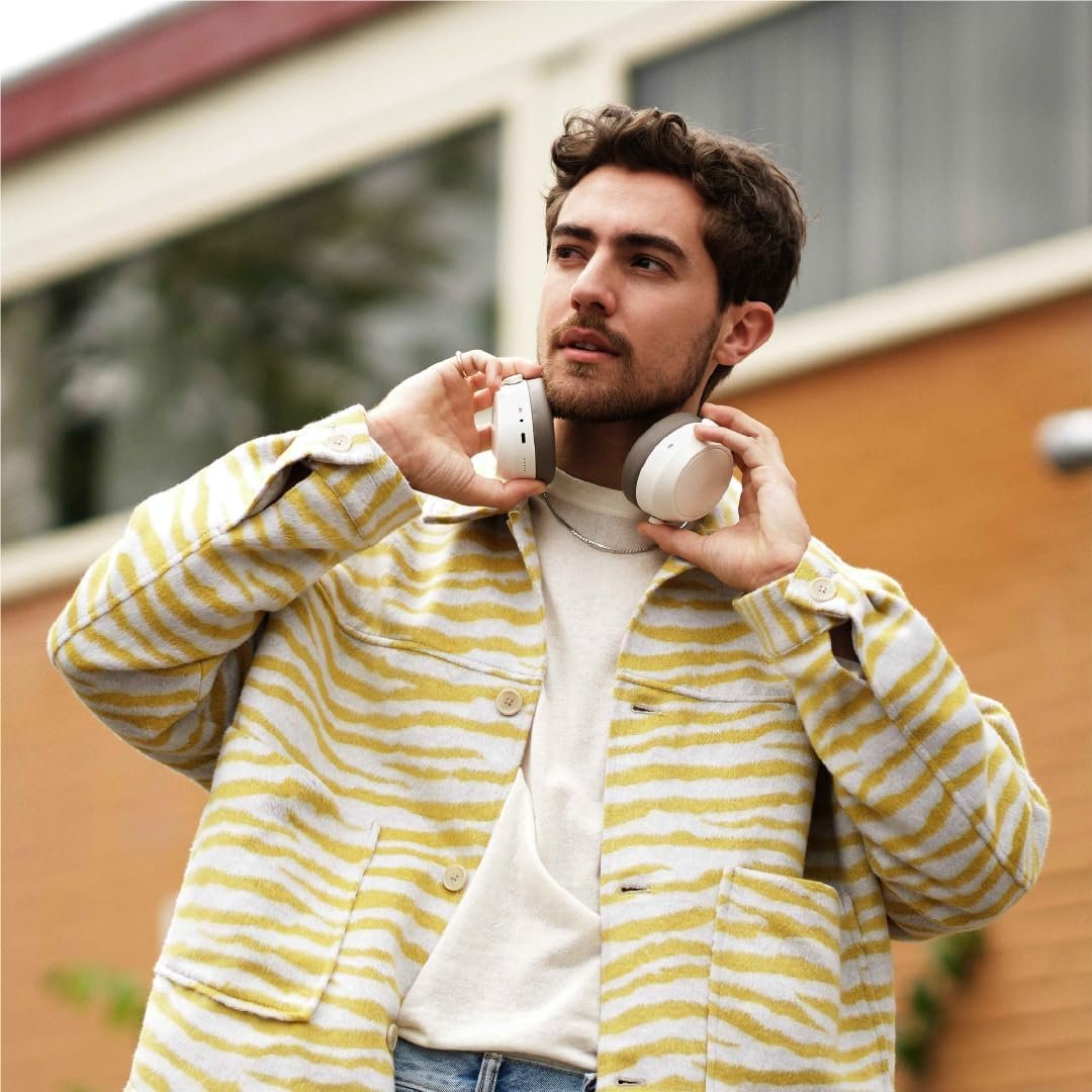 Ultimate Sennheiser Momentum 4: Clear Sound & 60h Battery! - Image 3